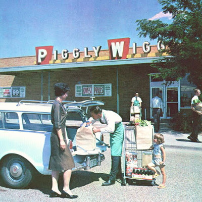 Piggly Wiggly Vintage grocery store.