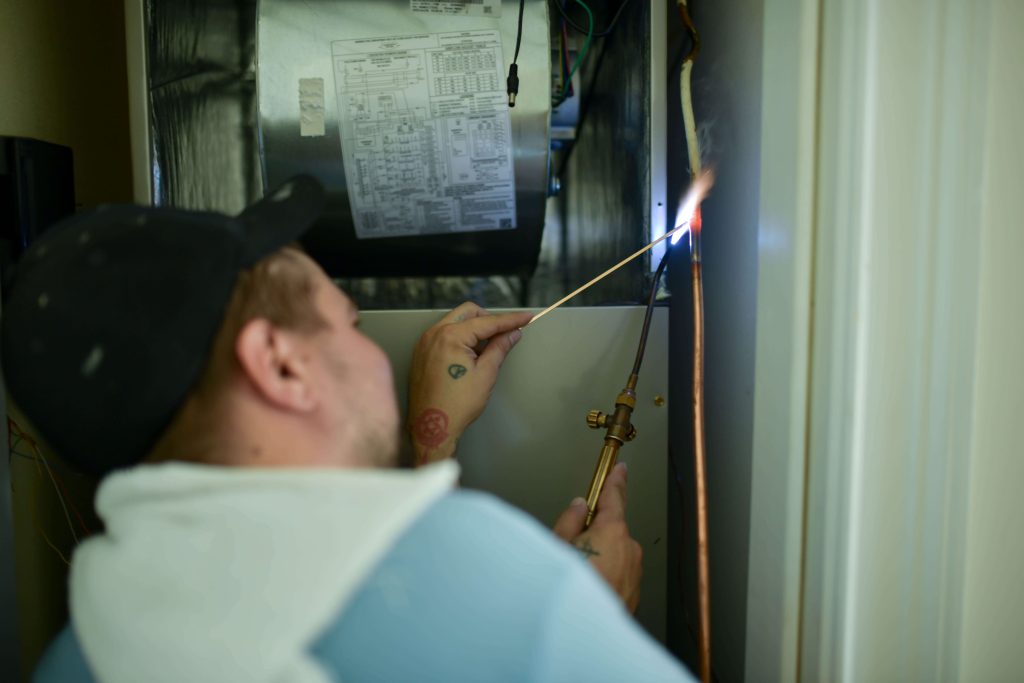 dg-meyer-ac-tech-at-customers-house